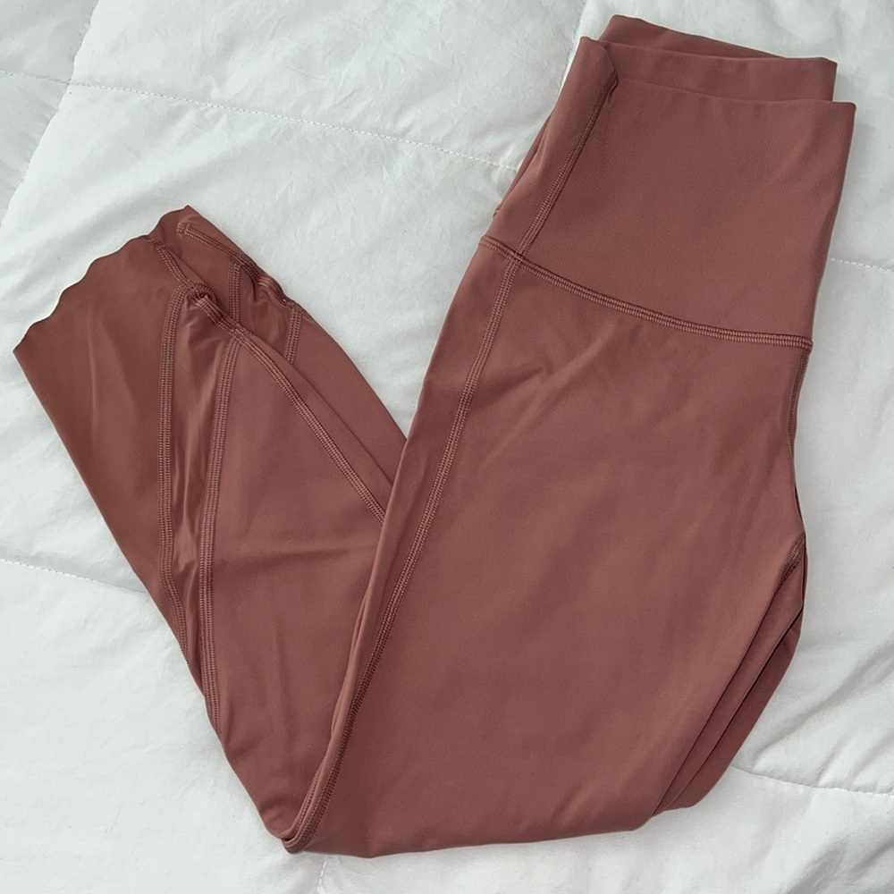 Lulu Lemon Rose Leggings